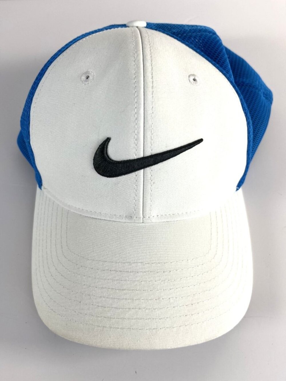 Nike Golf Fitted Mesh Hat Blue White Size L/XL LightWeight  Breathable Cap